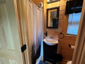 Studio Log Camping Cabin 211